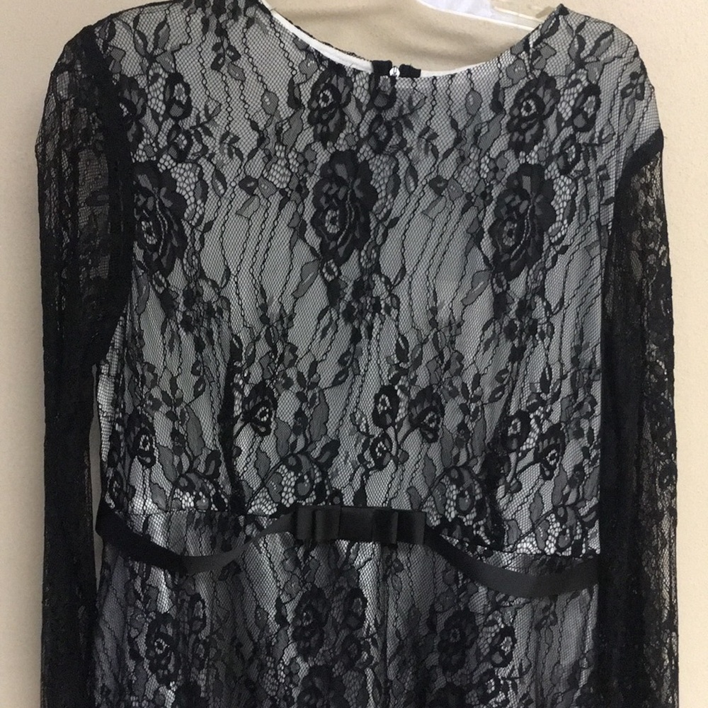 Lace dress